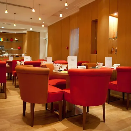 西边凯旋门大酒店