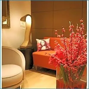 Westside Arc De Triomphe Hotel