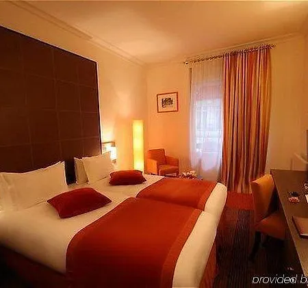 Westside Arc De Triomphe