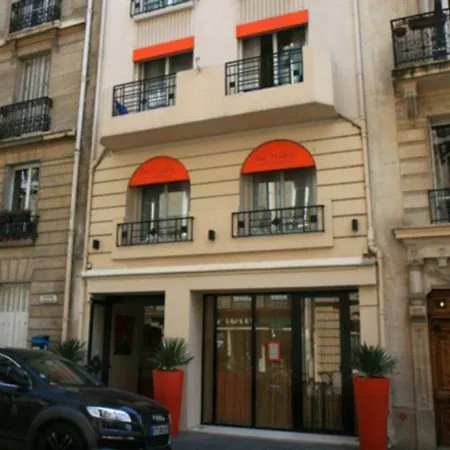 מלון Westside Arc De Triomphe