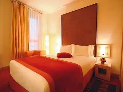 Westside Arc De Triomphe