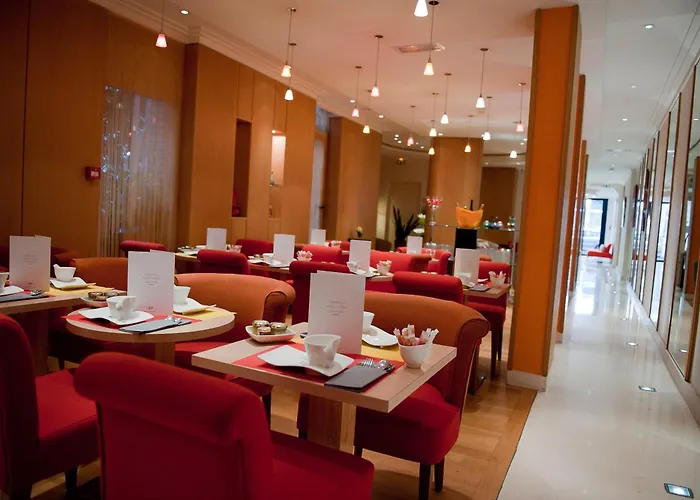 Hotel Westside Arc De Triomphe Parigi