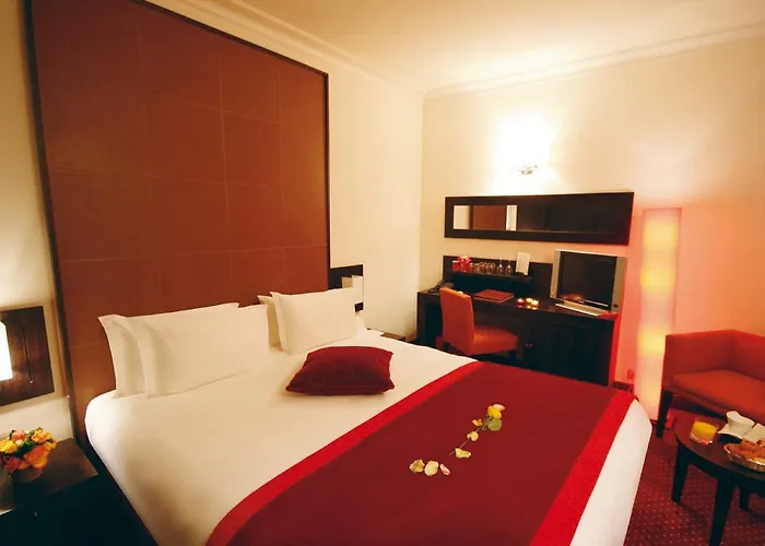 Westside Arc De Triomphe Hotel Paříž