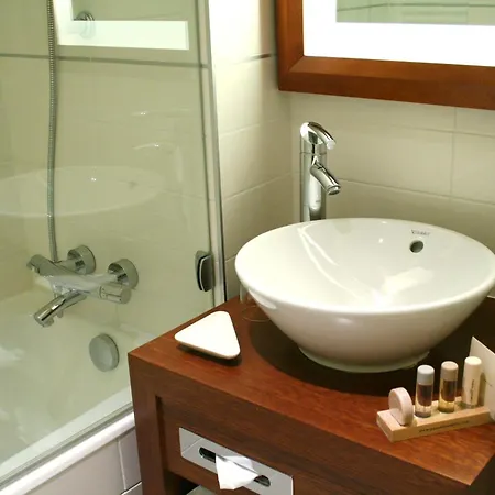 Westside Arc De Triomphe Párizs