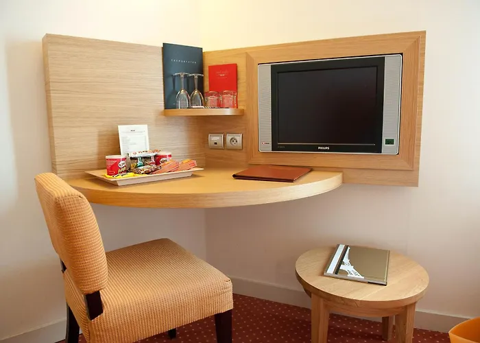 웨스트사이드 아흐 드 트리옴프 호텔 파리