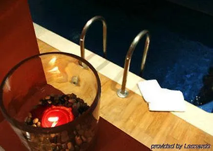 웨스트사이드 아흐 드 트리옴프 호텔 파리