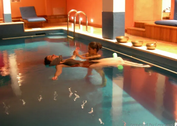 웨스트사이드 아흐 드 트리옴프